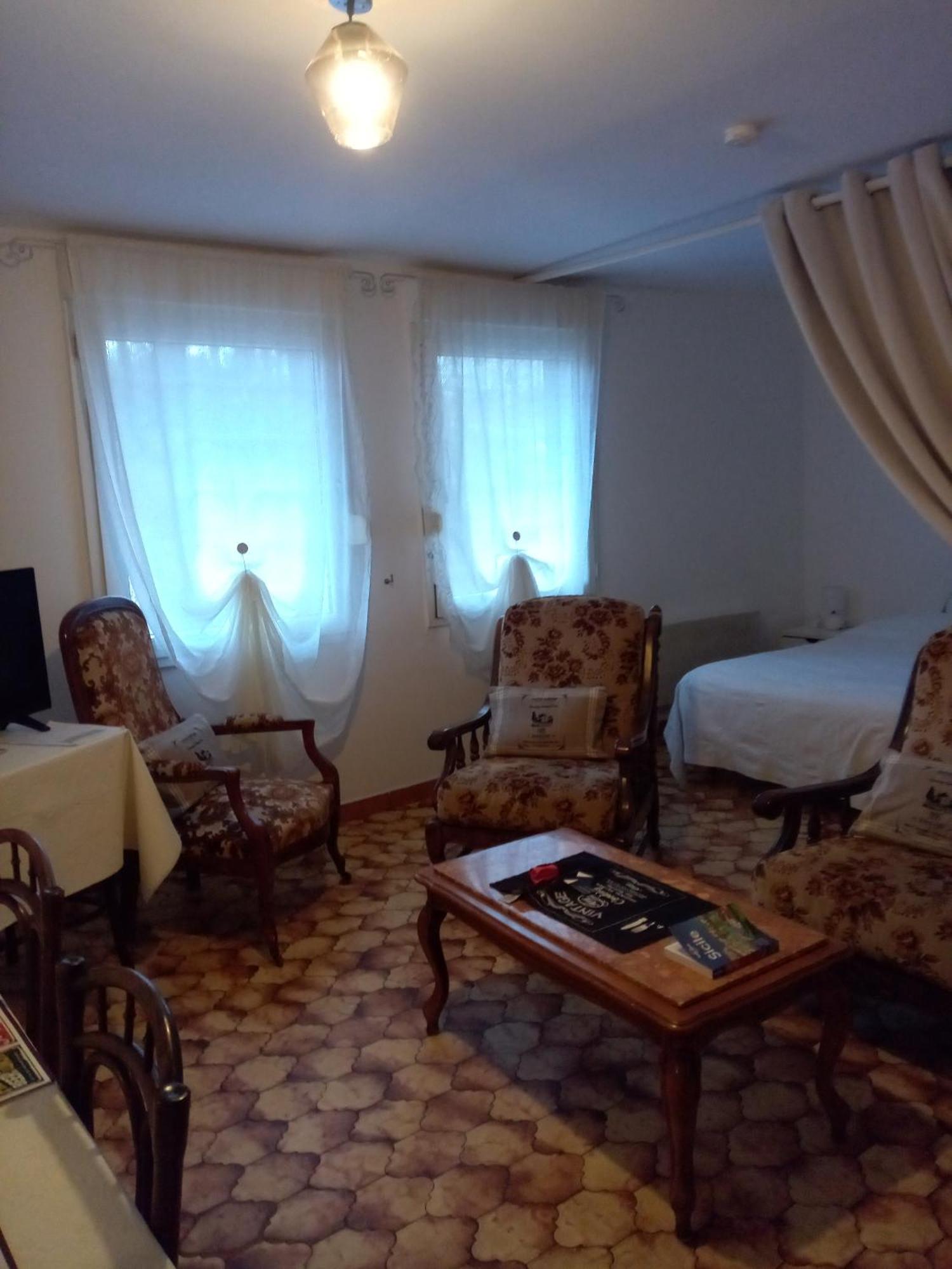 Villa Arc En Ciel Et Cle Des Champs Contrexéville Kültér fotó